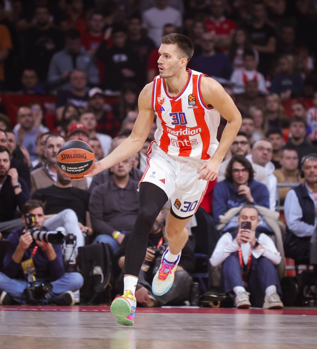 Zvezda - Pariz (4).JPG