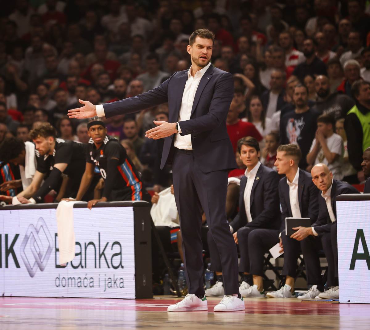 Zvezda - Pariz (10).JPG