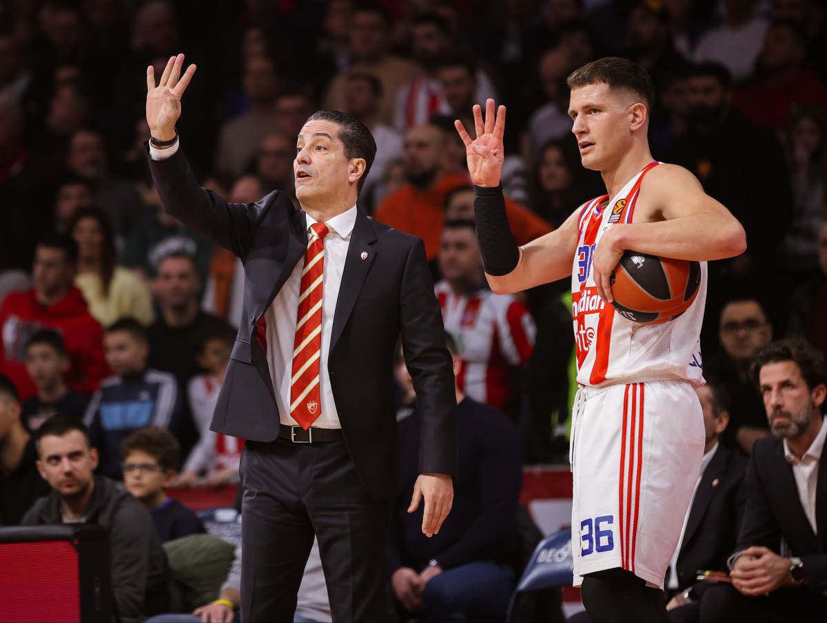 Janis Sferopulos bio na infuzii pred meč sa Parizom