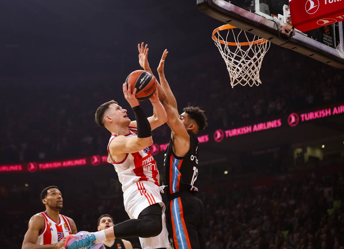 Zvezda - Pariz (7).JPG