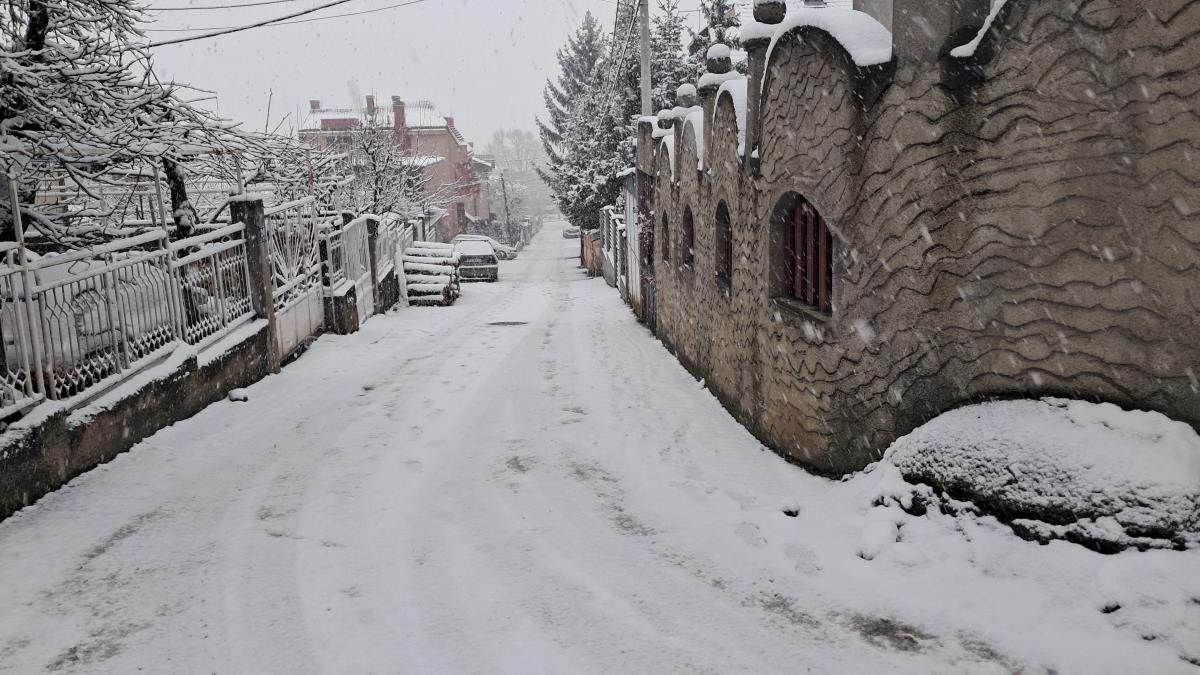 Vranje na udaru snežnih padavina