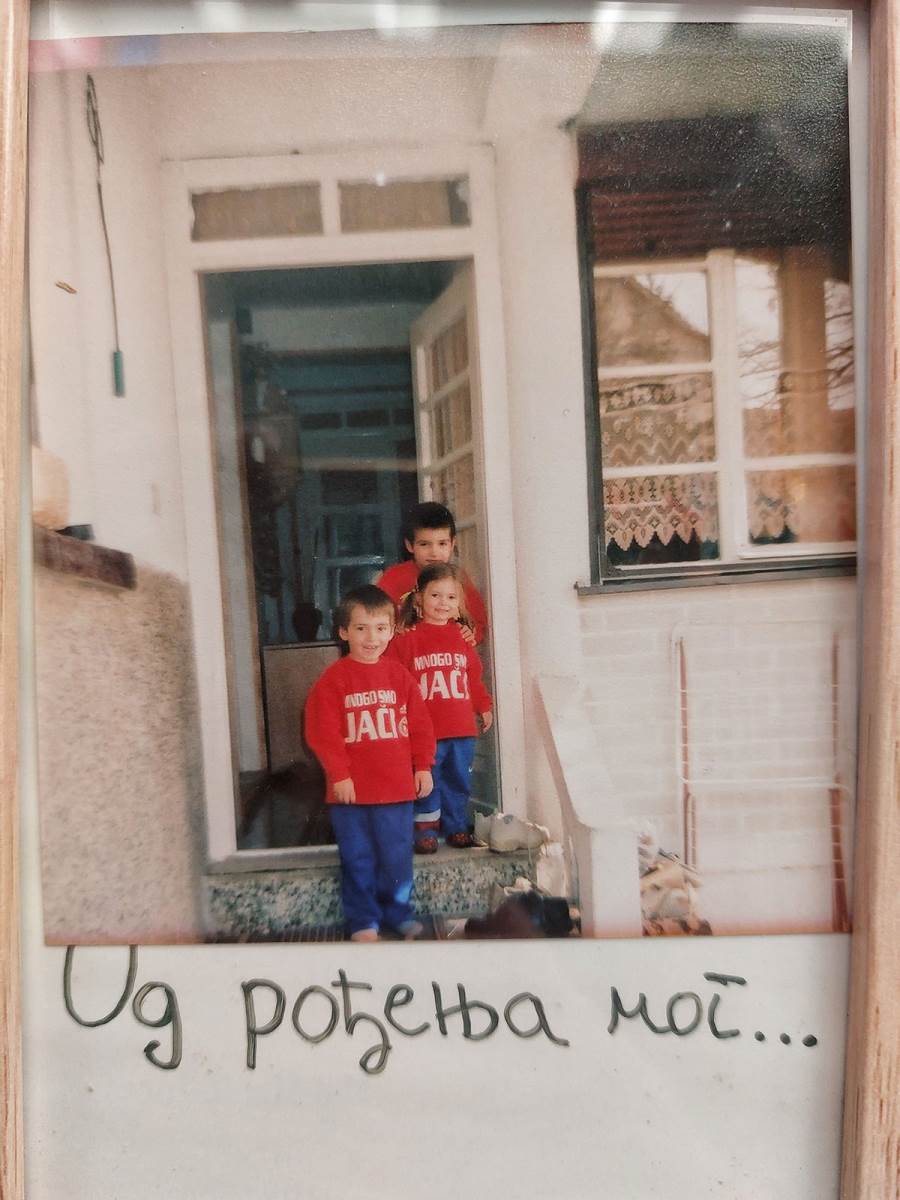 Anja Radonjić  (5) copy.jpg