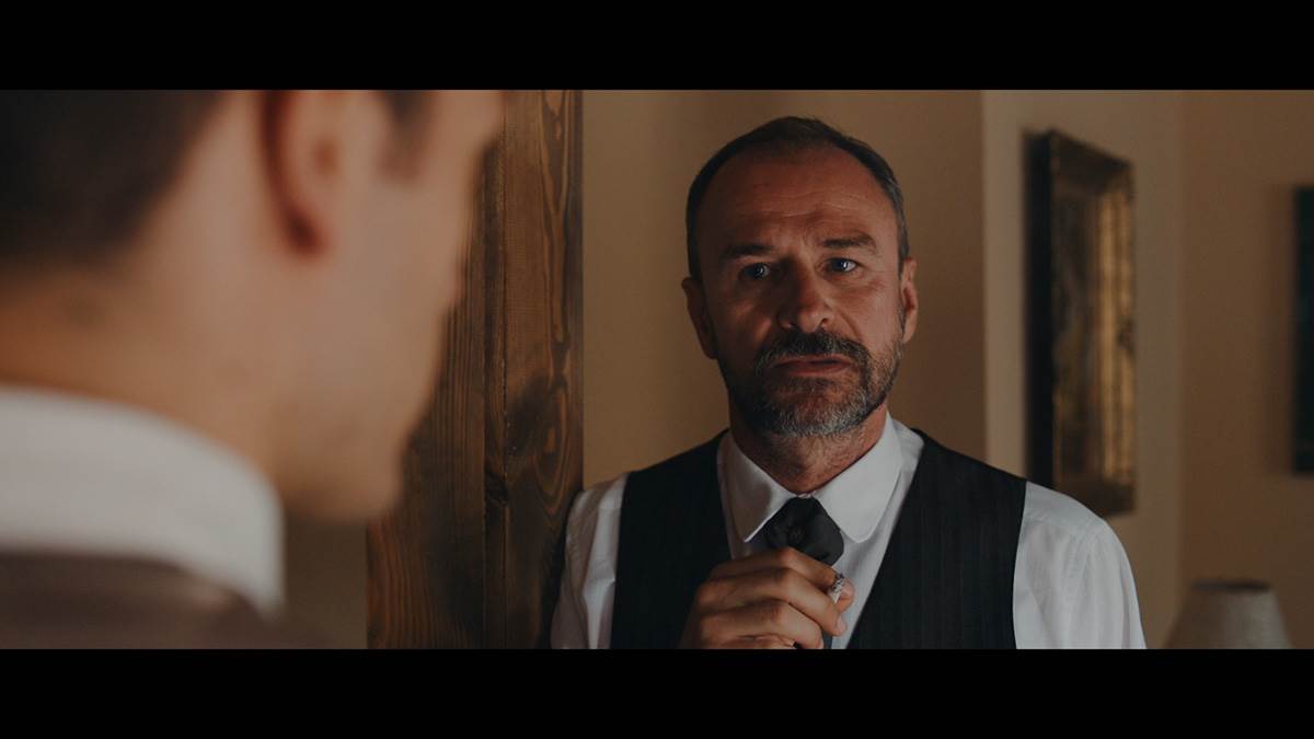 Švindleri epizoda 06.mxf_snapshot_13.13_[2023.04.04_14.59.12].jpg