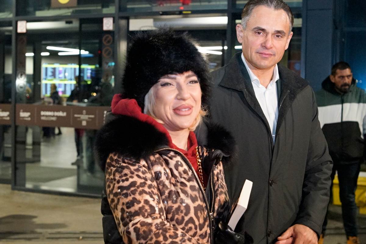 Jovana Jeremić isprozivala kolege