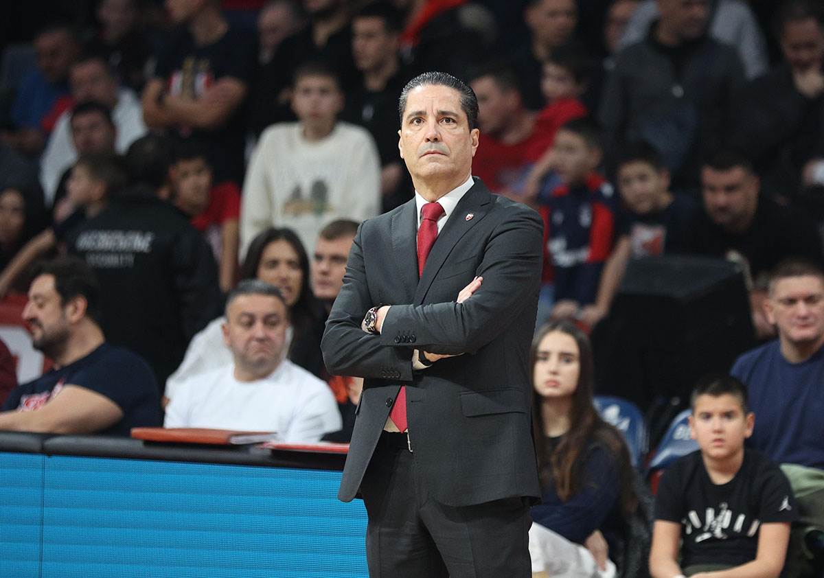 Crvena Zvezda- Fenerbahče (2).jpg