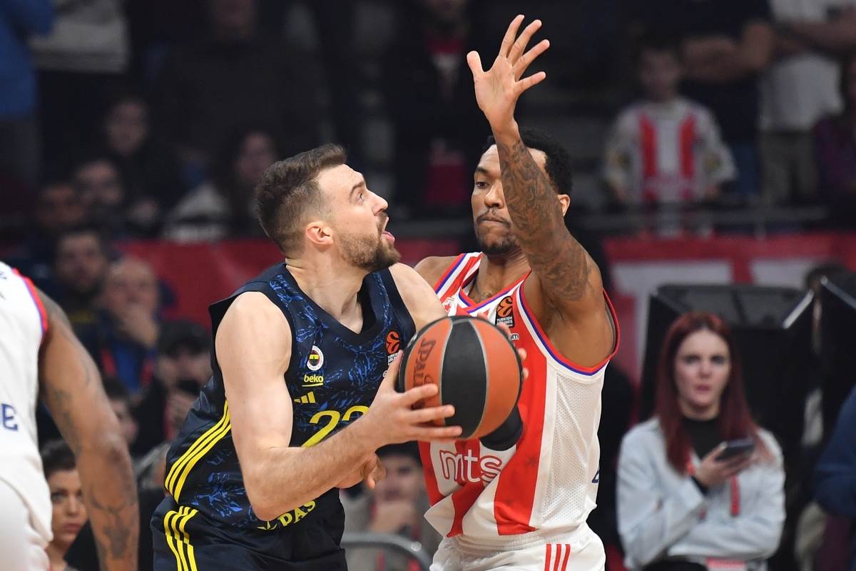 Crvena Zvezda- Fenerbahče (8).JPG