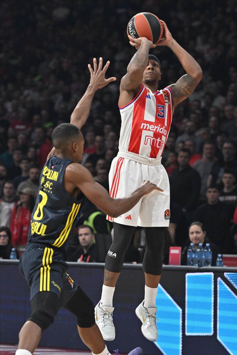 Crvena Zvezda- Fenerbahče (11).JPG