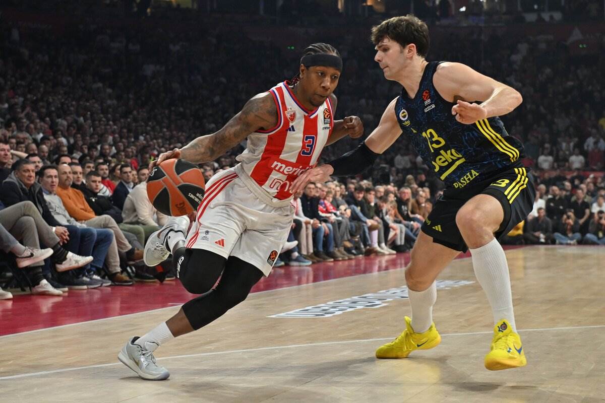 Crvena Zvezda- Fenerbahče (21).JPG