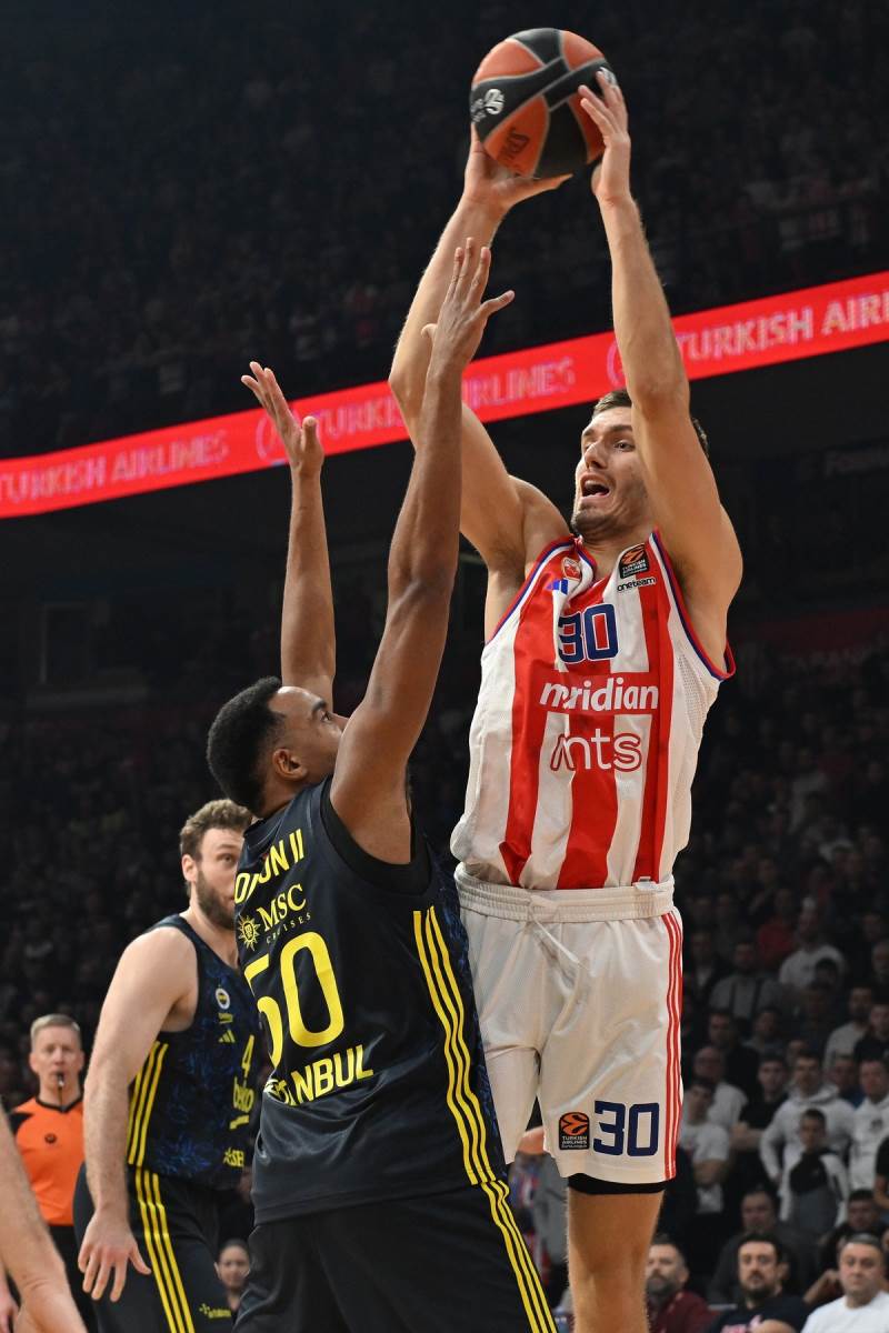 Crvena Zvezda- Fenerbahče (25).JPG