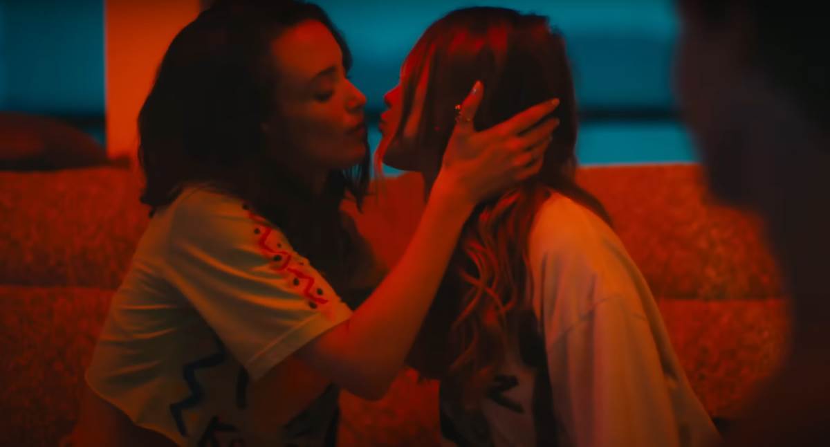 The White Lotus scene