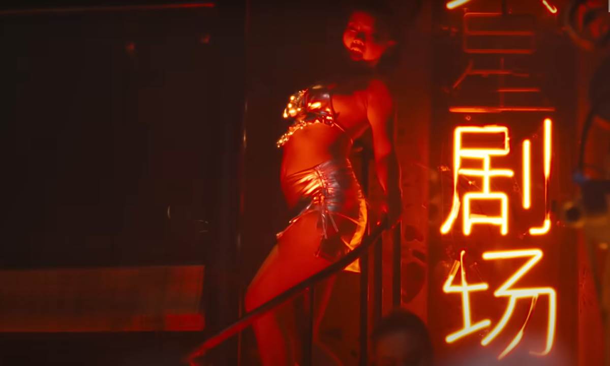 The White Lotus scene