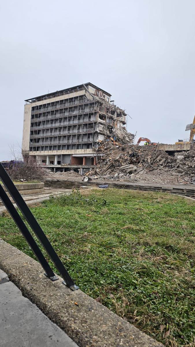 Hotel Jugoslavija (10).jpg