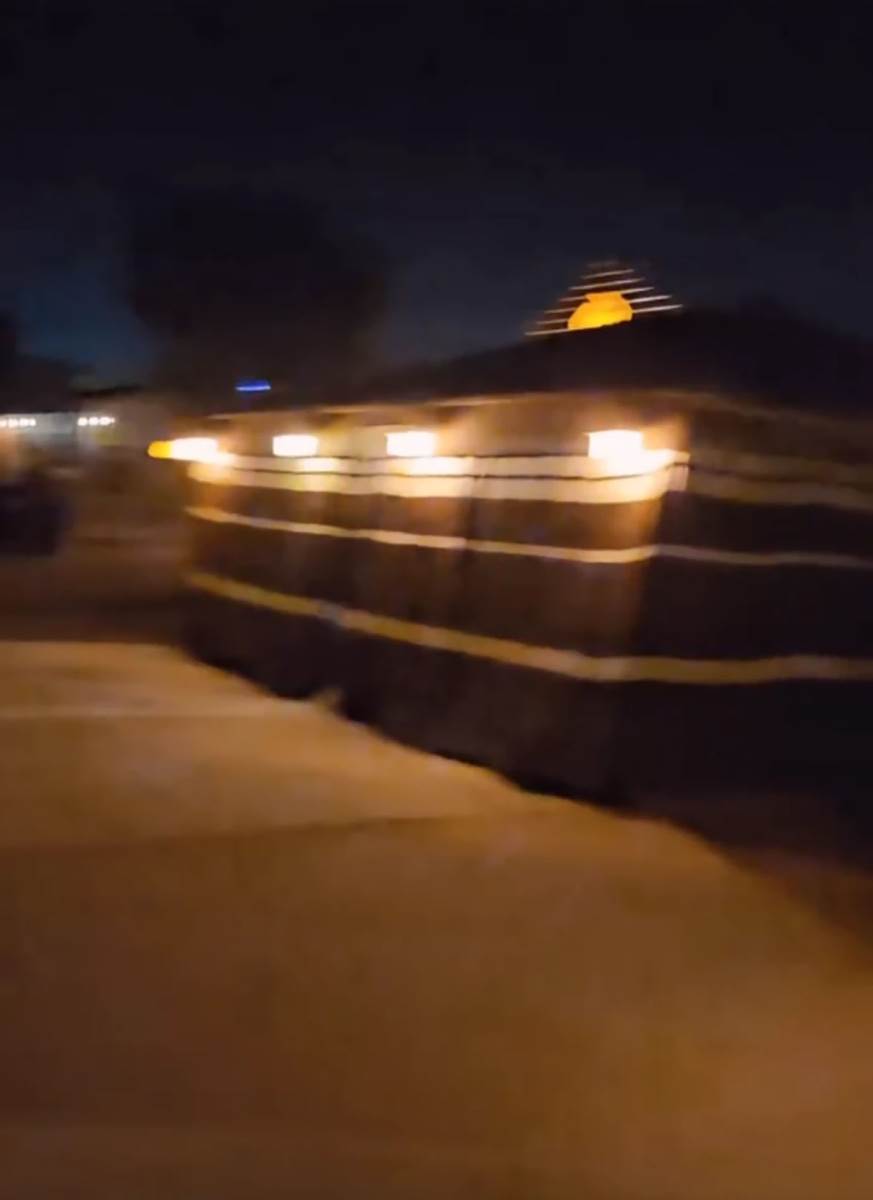 Dragana Mirković u Dubaiju u šator (15).jpg