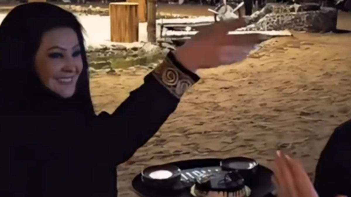 Dragana Mirković u Dubaiju igra.jpg