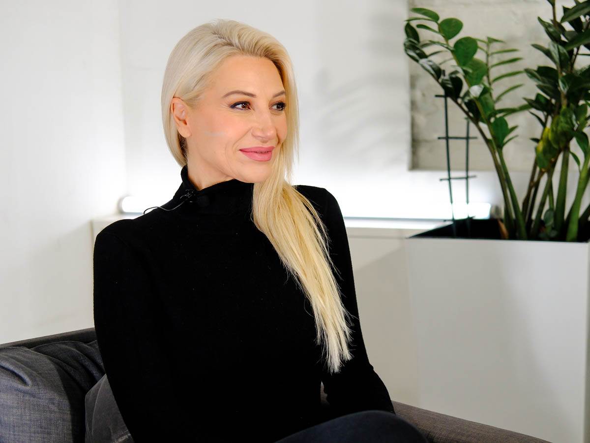 Jelena Jovičić prodala stvari u butiku otkrio je Emir Kusturica