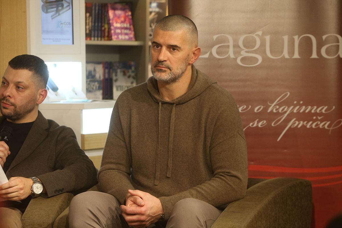 Promocija knjige  (6).jpg