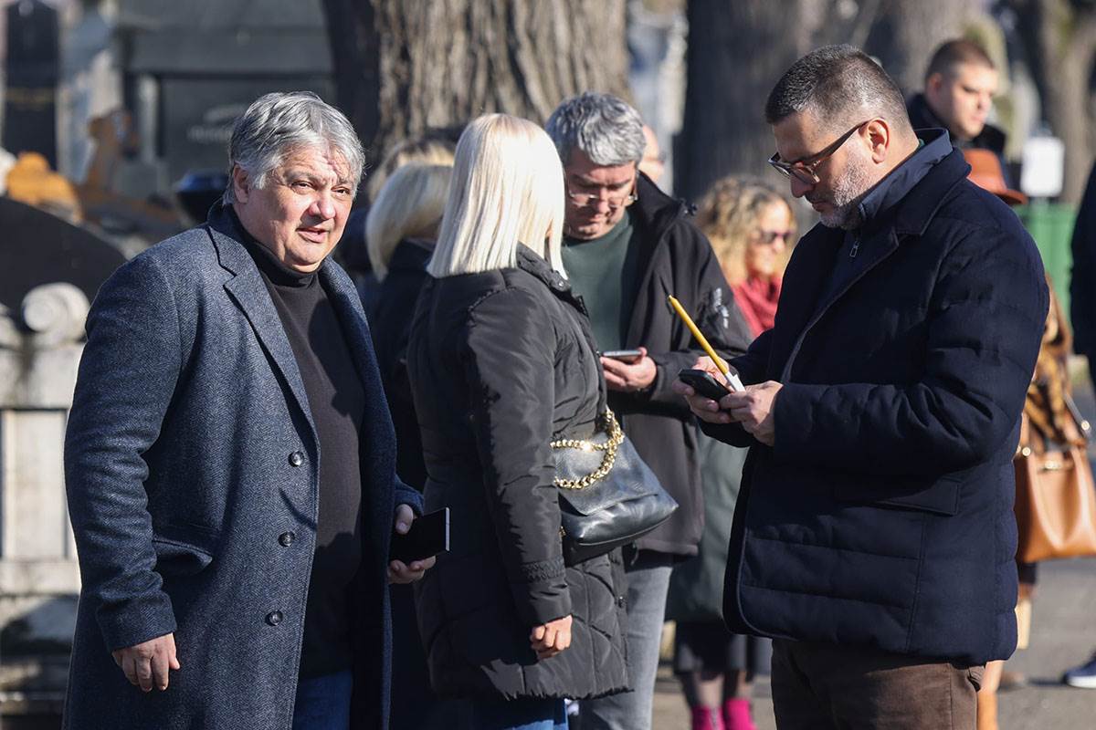 Pomen Ksenija Vucic, Novo Groblje (5).jpg