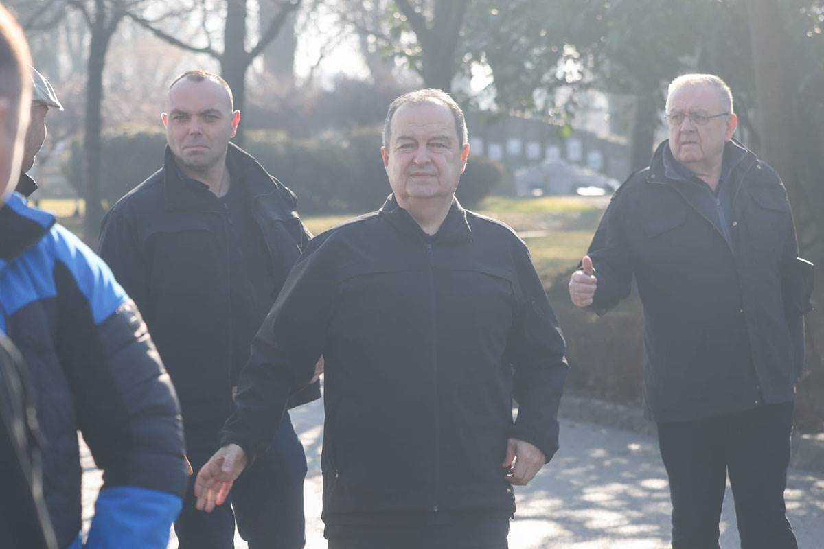 Pomen Ksenija Vucic, Novo Groblje (11).jpg