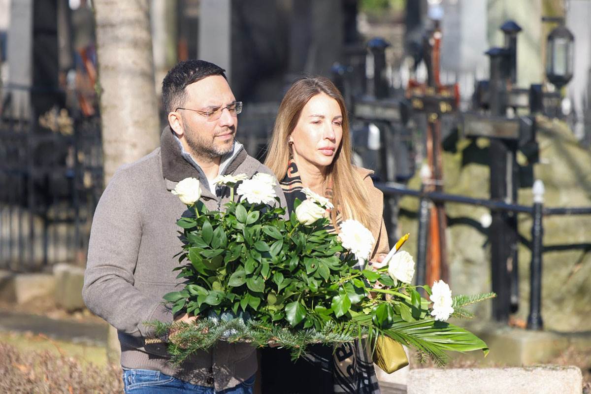 Pomen Ksenija Vucic, Novo Groblje (17).jpg