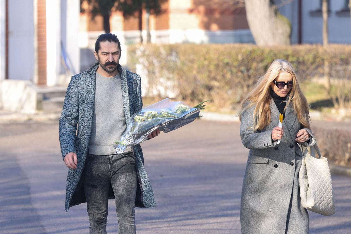 Pomen Ksenija Vucic, Novo Groblje (18).jpg