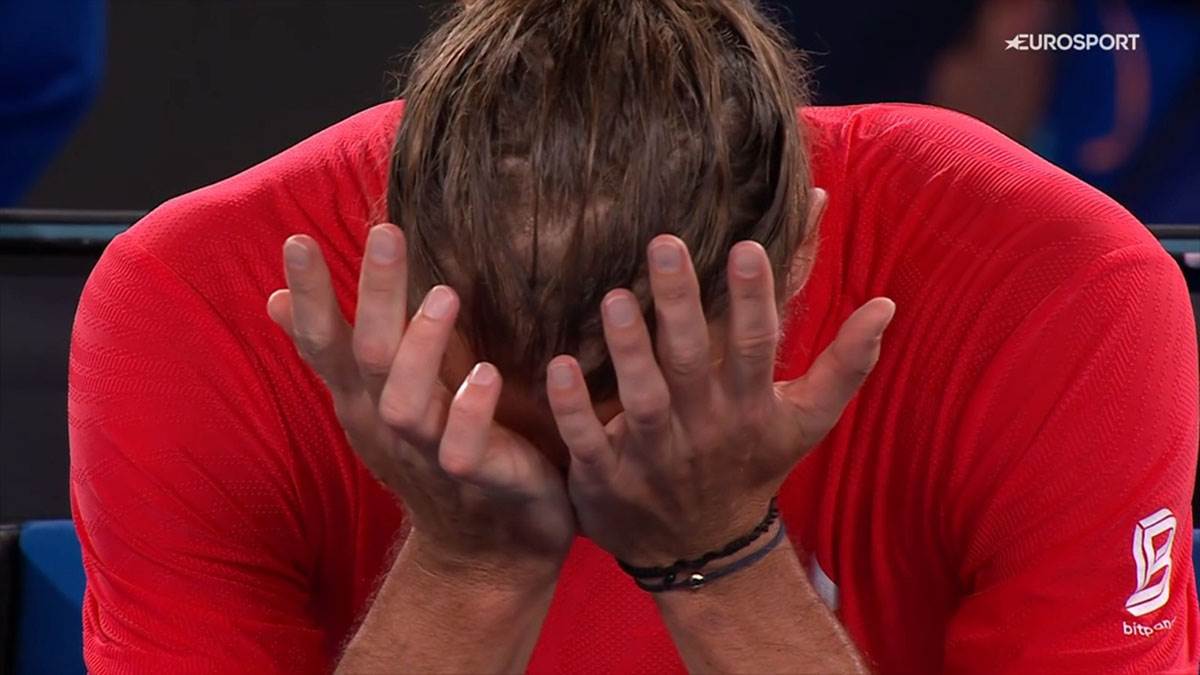 Saša Zverev plače (1).jpg