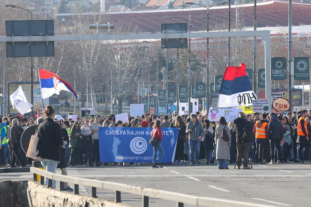 Studentska blokada Autokomande (1).jpg