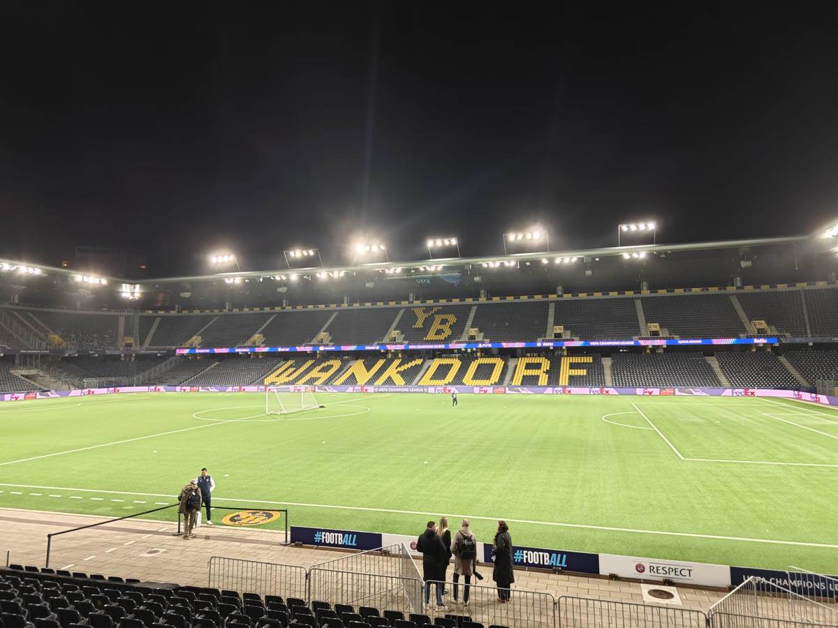 trening zvezde na vankdorf stadionu  (5).jpg