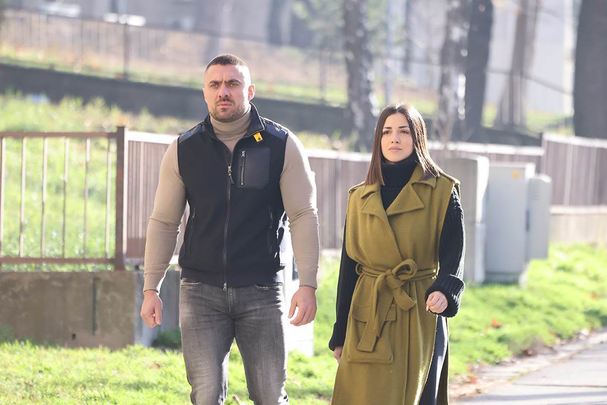 Bojana Belivuk donela hranu i piće u kesama Velji Nevolji