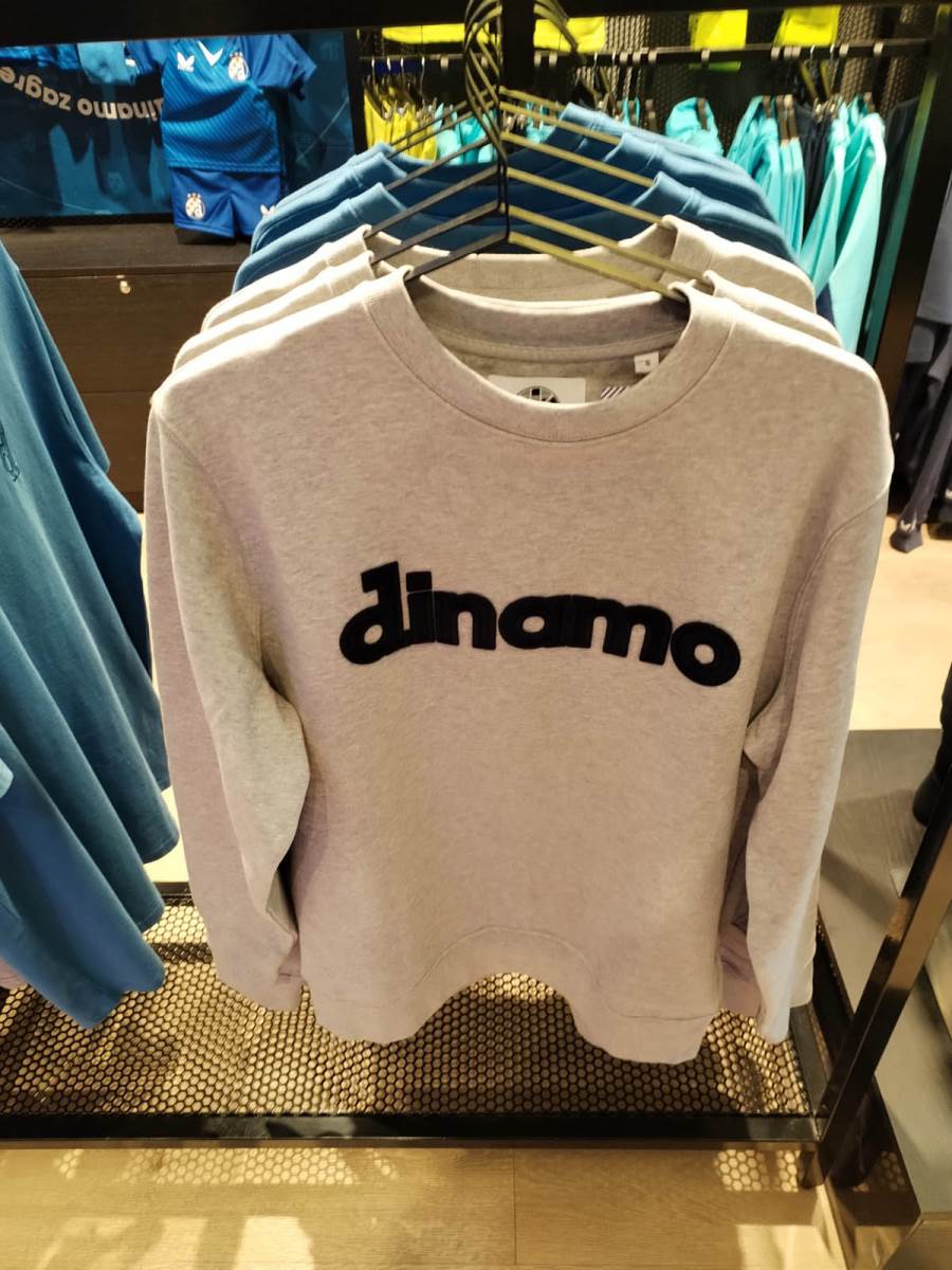 Dinamo Zagreb šop (9).jpg