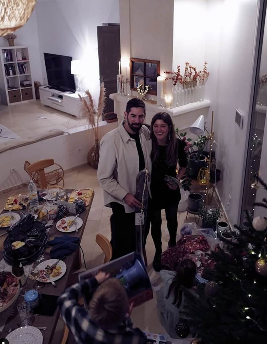 Nikola Karabatić i supruga Žeraldin (1).jpg