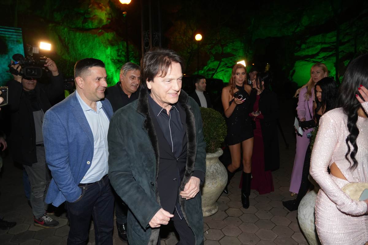 Zdravko Čolić sa ćerkom Larom