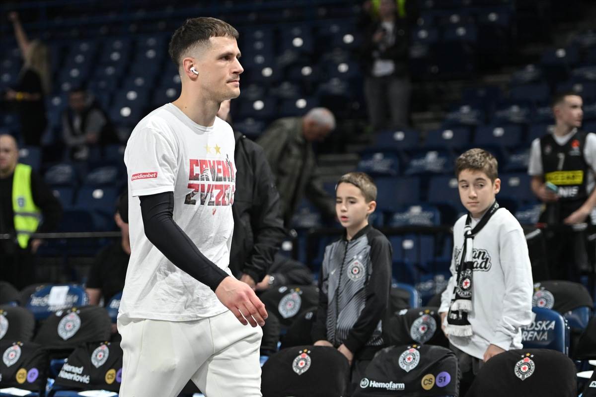 Partizan Zvezda Derbi (2).JPG