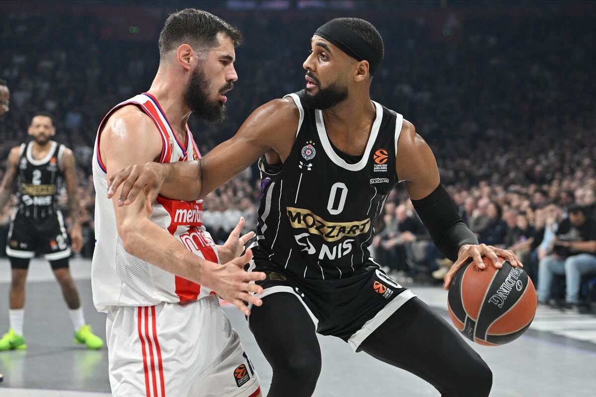 Partizan Zvezda Derbi (23).JPG