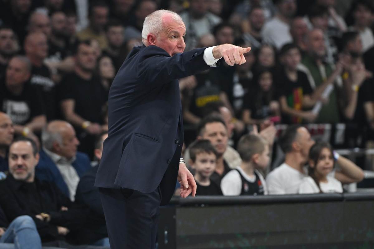 Partizan Zvezda Derbi (29).JPG