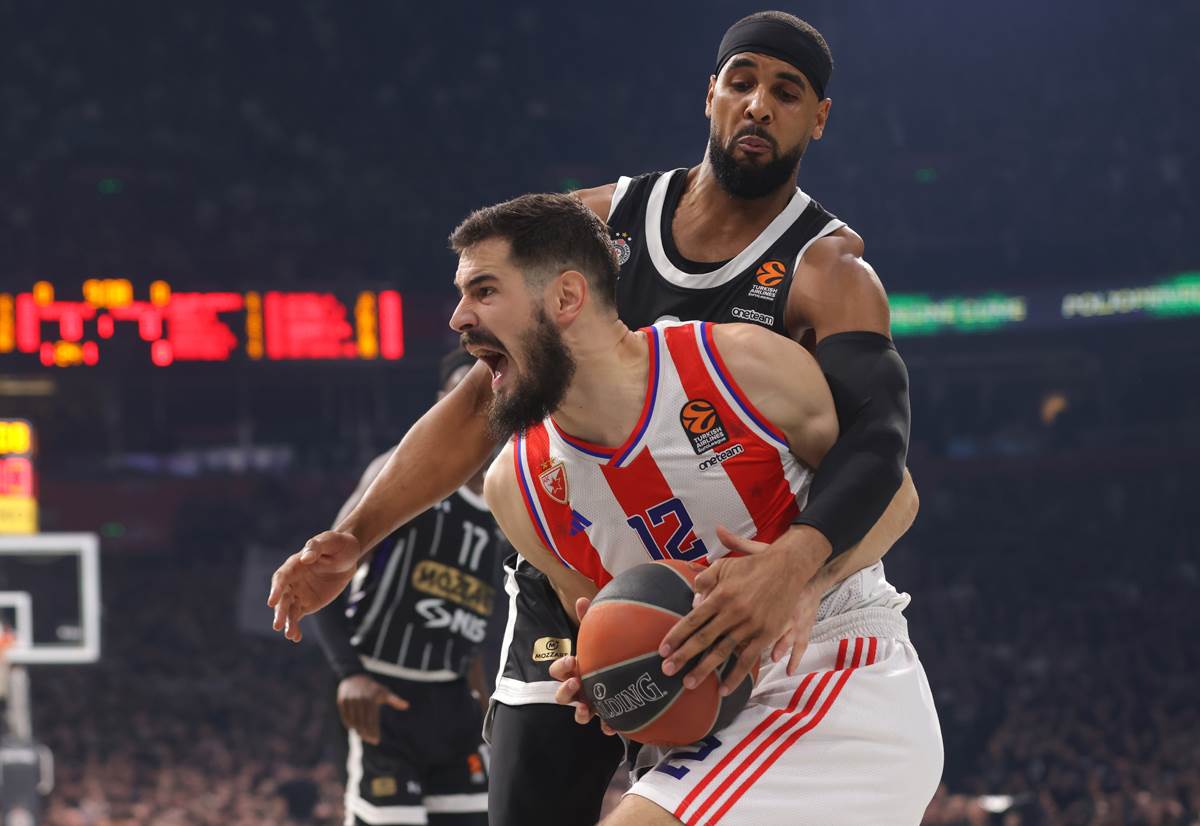 Partizan Zvezda  Derbi (13).jpg