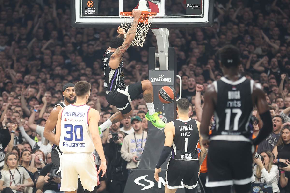 Partizan Zvezda Derbi derbi (7).JPG