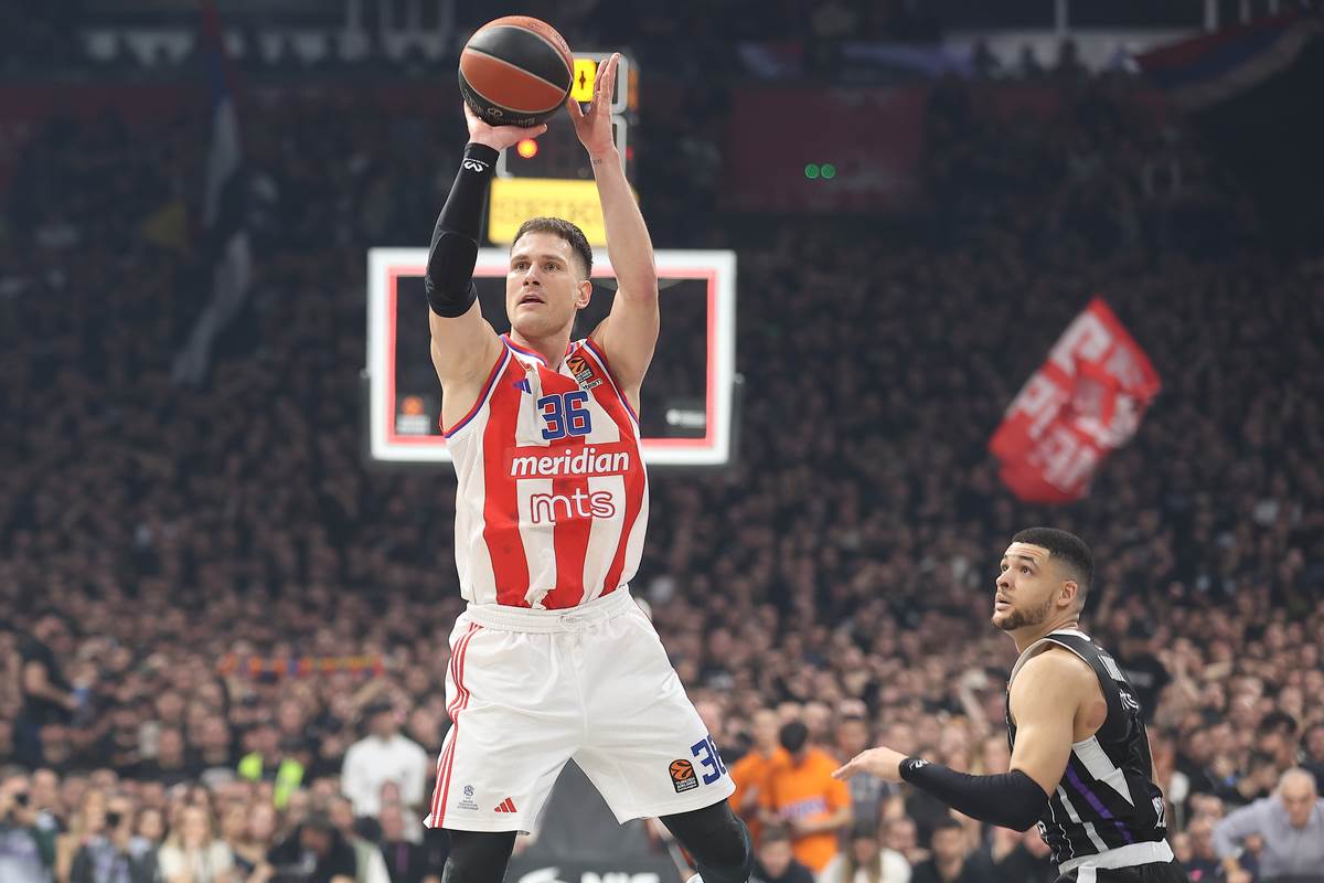 Partizan Zvezda Derbi derbi (1).JPG