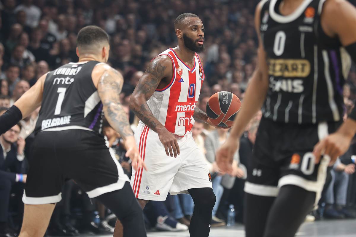 ZVEZDA - PARTIZAN  (7).JPG