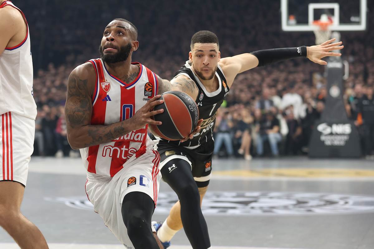 ZVEZDA - PARTIZAN  (9).JPG