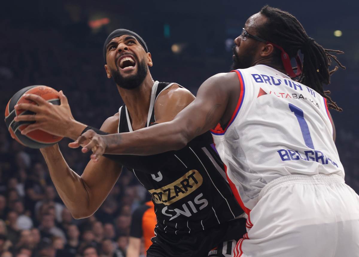 Crvena Zvezda - Partizan (2).jpg