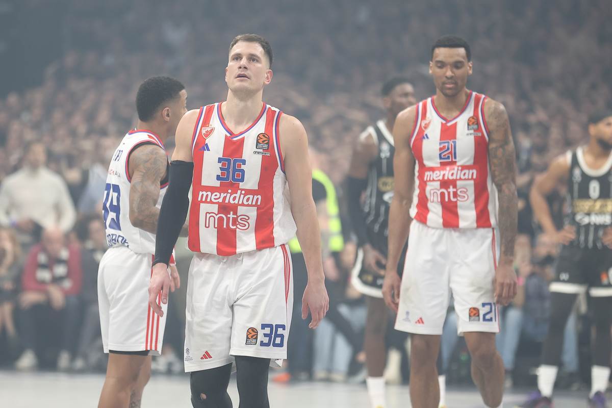 Crvena Zvezda, slavlje, derbi  (1).JPG