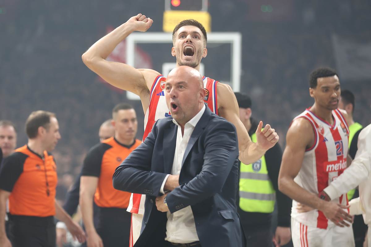 DERBI CRVENA ZVEZDA, SLAVLJE (6).JPG