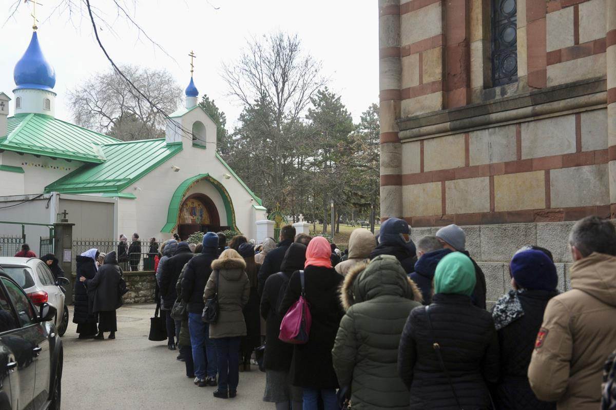 Čudotvorna ikona Presvete Bogorodice (5).jpg