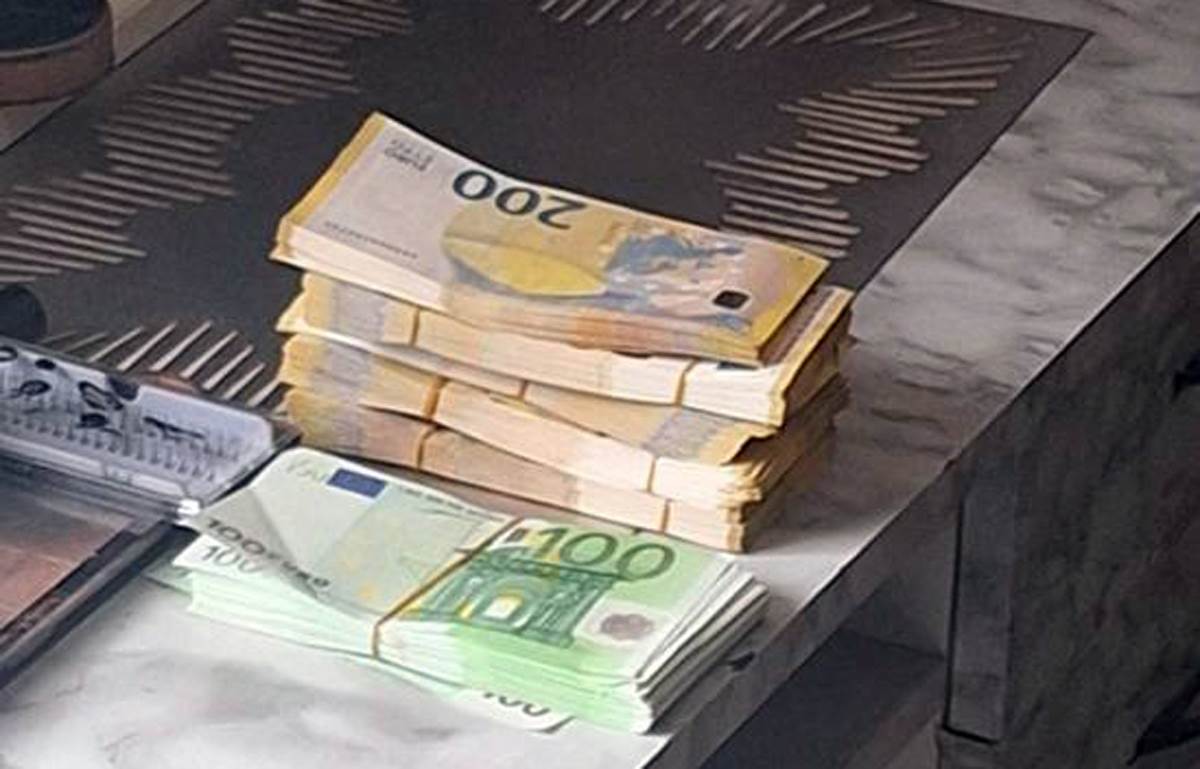 MUP zaplena novca (11).jpg