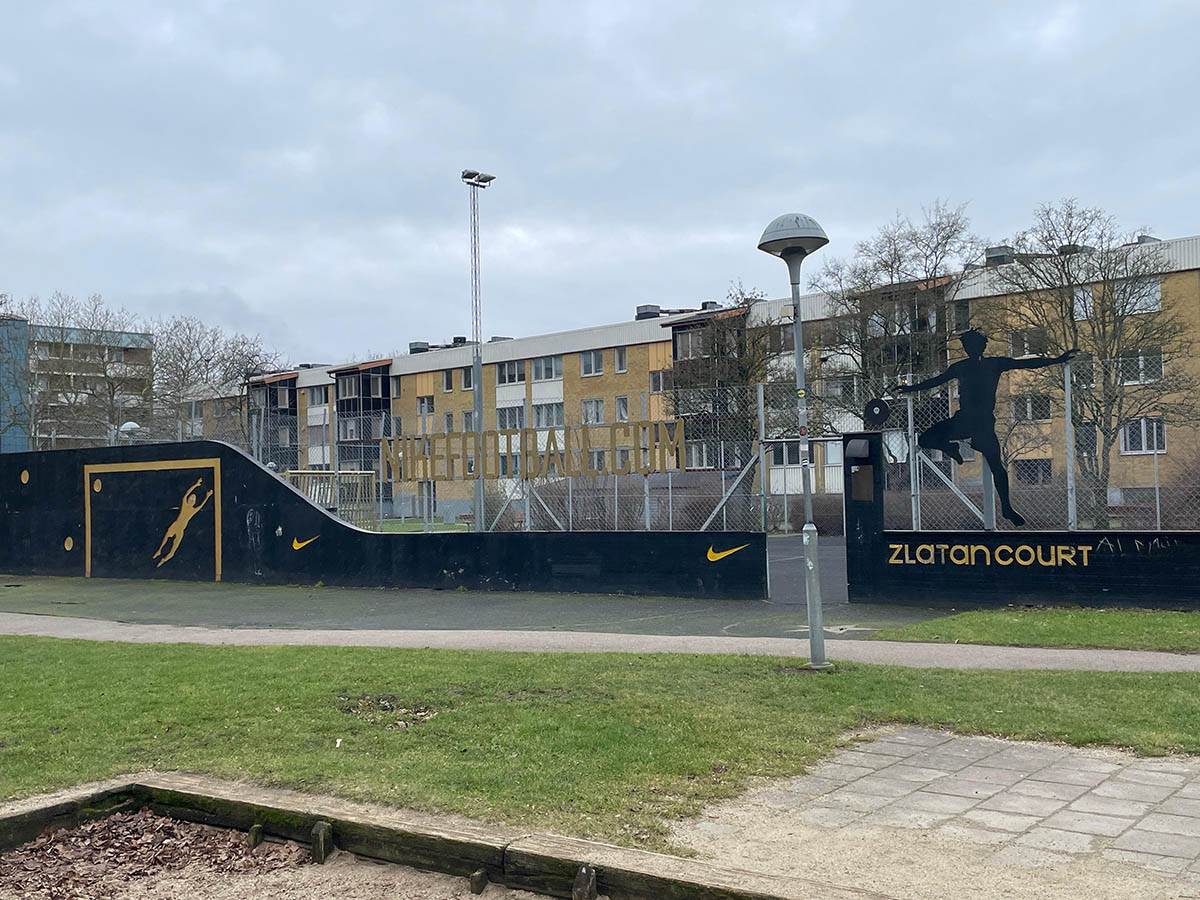 Zlatan Ibrahimović kraj Rosengord u kom je odrastao MONDO reportaža