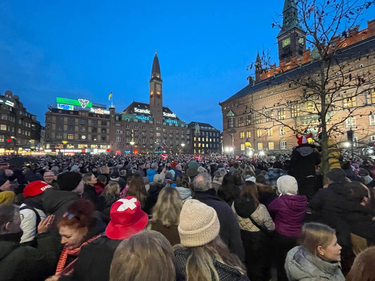 Danska slavi Zlato (5).jpg