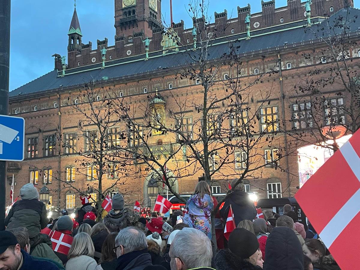 Danska slavi Zlato (11).jpg