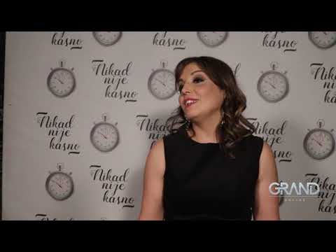 Kolege se opraštaju od pevačice Jasne Bošnjaković koja je umrla u 48 godini