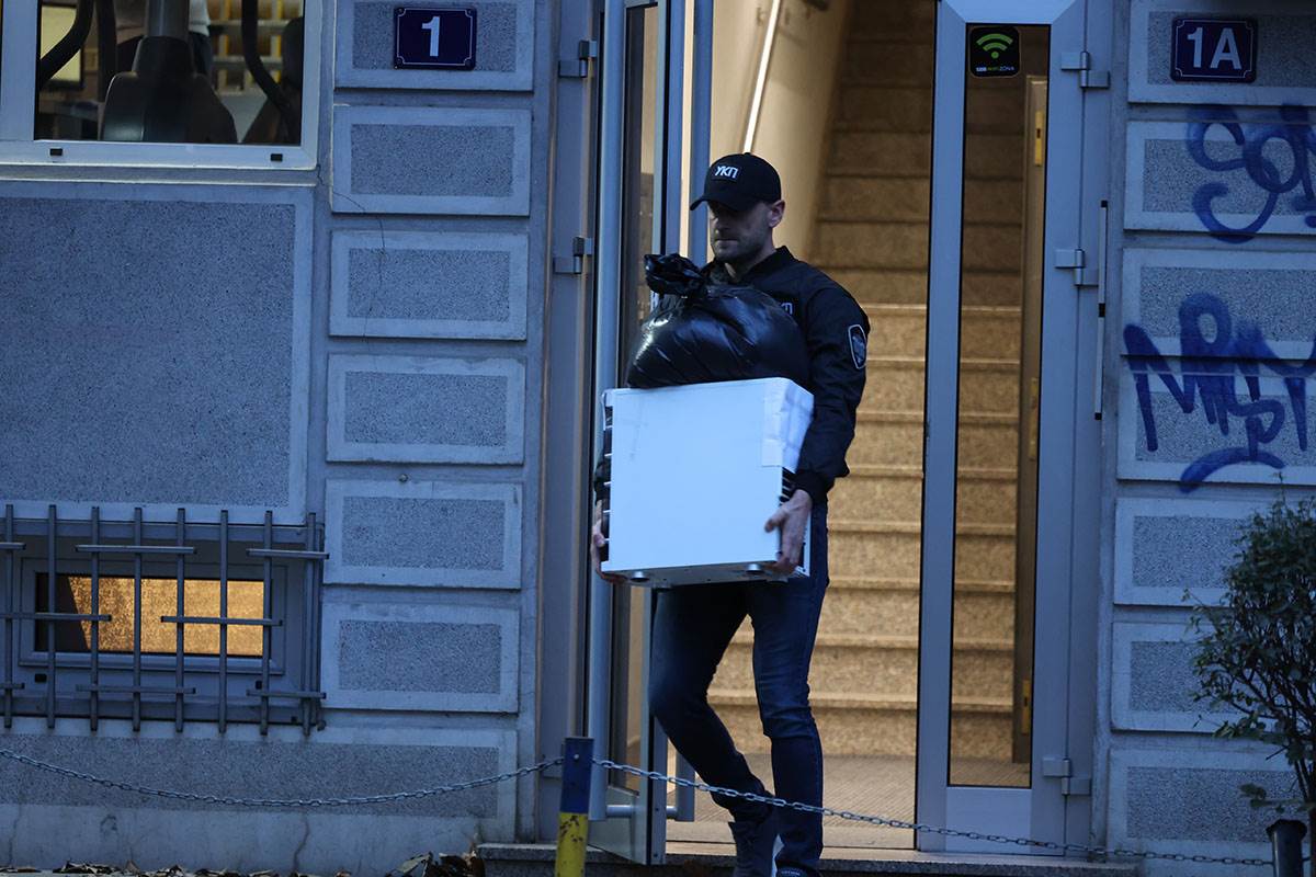 Hapšenje Aleksandra Papića6.jpg