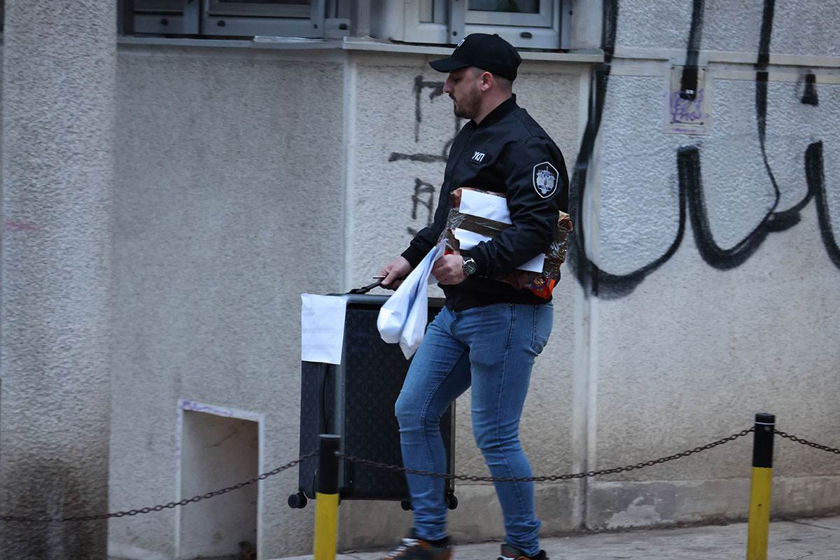 Hapšenje Aleksandra Papića12.jpg